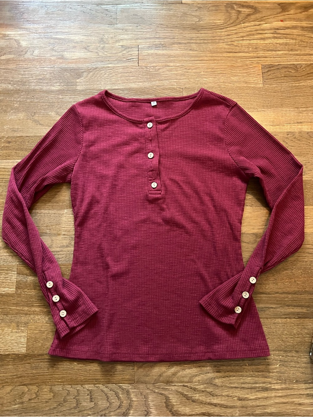 Women’s Long Sleeve Ribbed Layer Henley Top Medium Red